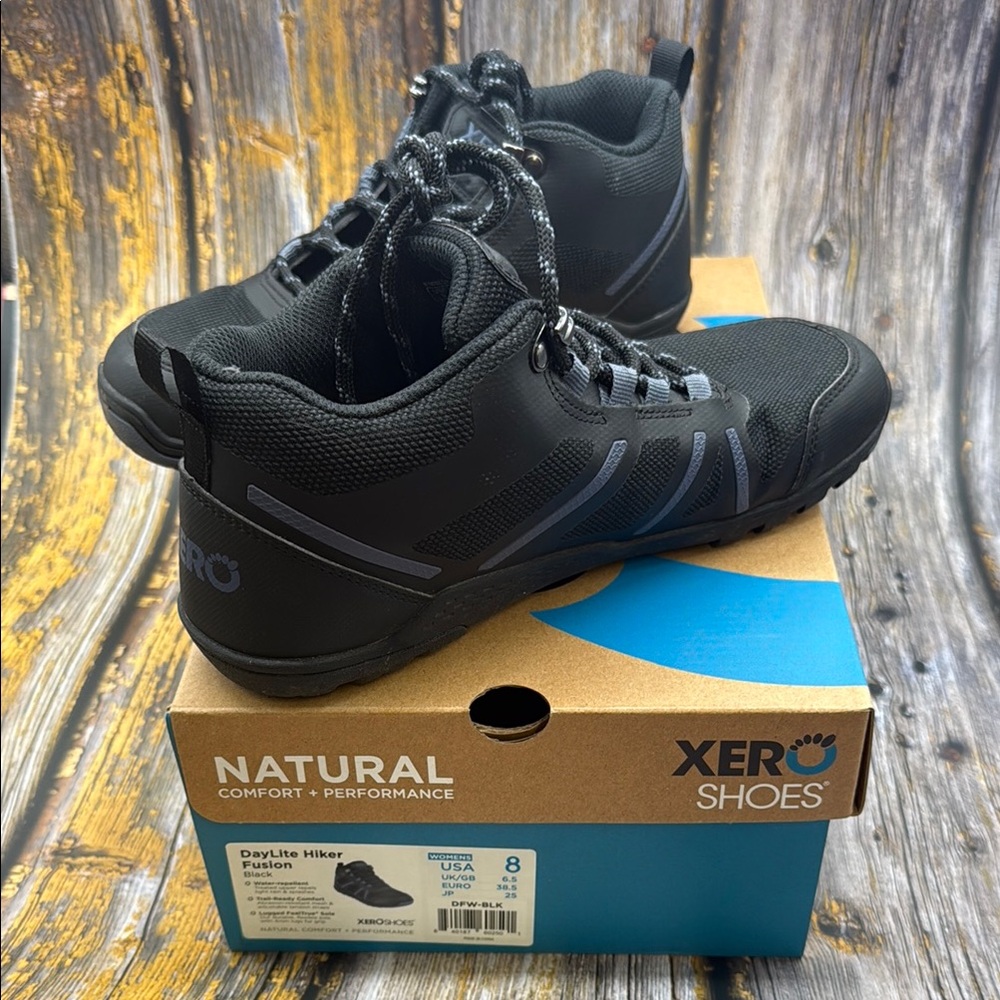 Women’s Xero Black DayLite Hiker Fusion sz 8